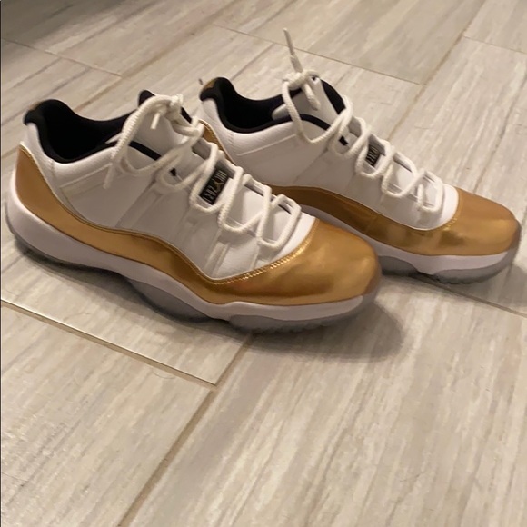 Jordan 11 retro low closing ceremony - Picture 4 of 4